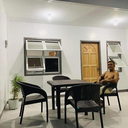 Apartamento Romblon Transient House Exterior foto
